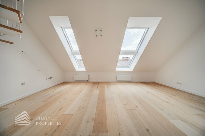 Helle 2-Zimmer-Maisonettewohnung, Nähe Wiedner Hauptstraße