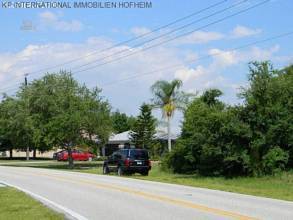 Thumbnail von ***Nobles terrein - slechts enkele meters van het meer verwijderd***