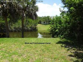 Thumbnail von ***Wunderbares Grundstück mit naturbelassenem Kanal***