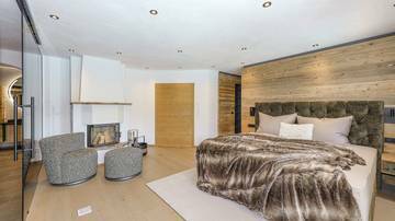 Thumbnail von ゴルフコースのすぐそばにあるプール付きのエクスクルーシブなシャレー