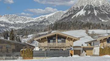 Thumbnail von ゴルフコースのすぐそばにあるプール付きのエクスクルーシブなシャレー