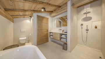 Thumbnail von キッツビューエルを見渡すサンベルクの豪華なヴィラ