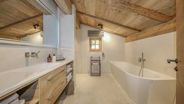 Thumbnail von キッツビューエルを見渡すサンベルクの豪華なヴィラ