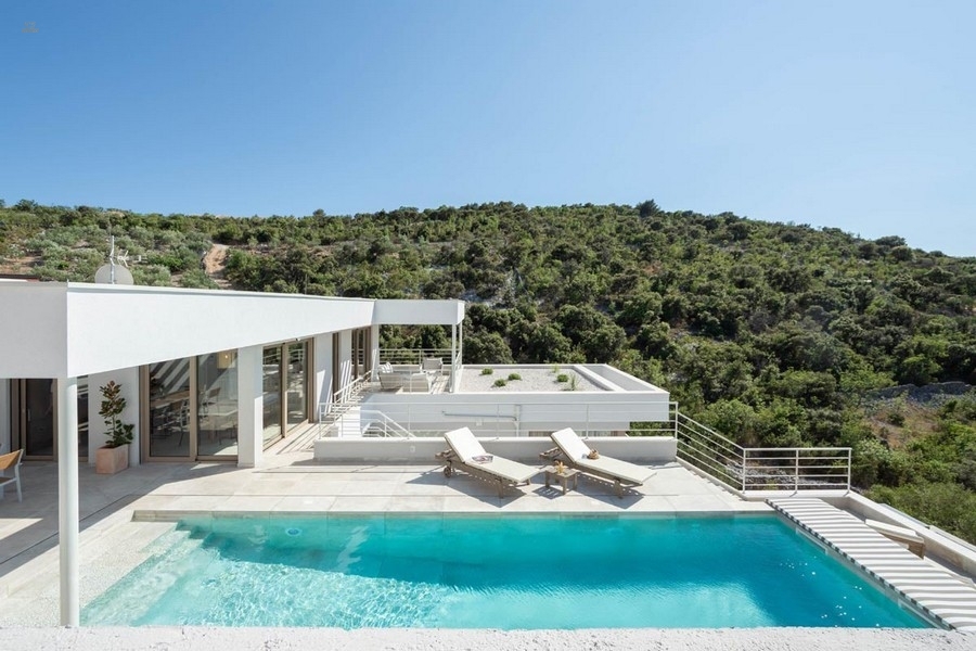 Villa de luxe moderne près du rivage, région de Rogoznica