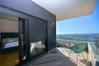 Thumbnail von Moderne Villa mit Stadt- und Meerblick, Region Split