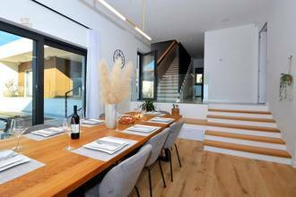 Thumbnail von Moderne Villa mit Stadt- und Meerblick, Region Split