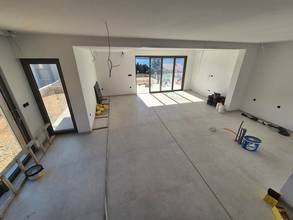 Thumbnail von Neubau-Villa mit Swimmingpool und Panorama-Meerblick