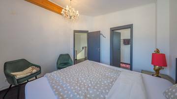 Thumbnail von Exklusive Haushälfte mit Bergblick in sonniger Ruhelage