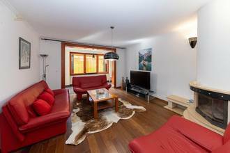 Thumbnail von Gepflegtes Haus mit Nebengebäude und Pool