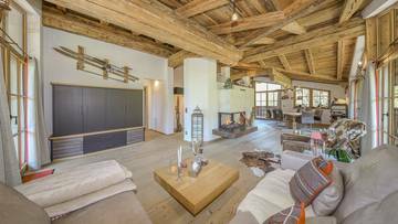 Thumbnail von Luxury villa with imperial view in sunny secluded location