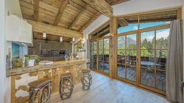 Thumbnail von Luxury villa with imperial view in sunny secluded location