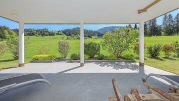 Thumbnail von Luxury villa with imperial view in sunny secluded location