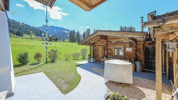 Thumbnail von Luxury villa with imperial view in sunny secluded location