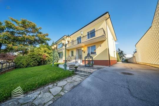 Exklusives Einfamilienhaus in Toplage