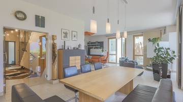 Thumbnail von Proprietà di lusso con piscina coperta in posizione privilegiata