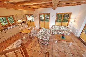 Thumbnail von Holz trifft Hochufer: 4 strandnahe Wohneinheiten - Meeresrauschen gratis!