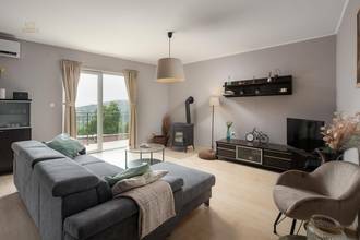 Thumbnail von Haus mit Swimmingpool in mediterraner, ruhiger Umgebung