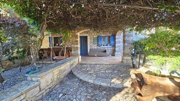 Thumbnail von Mediterranes Steinhaus mit Pool, Region Porec