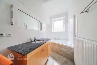 Thumbnail von Charmante 3-Zimmer Altbauwohnung mit Loggia, Nähe Volksoper