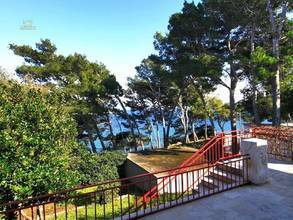 Thumbnail von Śródziemnomorski kamienny dom bezpośrednio nad morzem