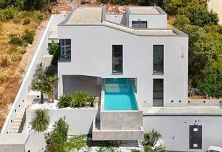 Thumbnail von Moderne Neubau-Villa mit Infinity-Pool und Meerblick, Insel Korcula