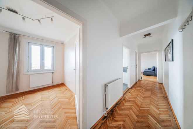 Helle 2-Zimmer Wohnung, Nähe Meiselmarkt