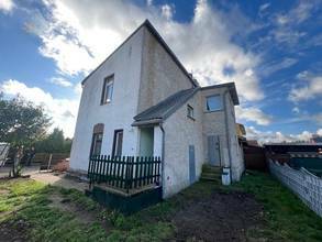 Thumbnail von Teilvermietetes 3-Parteienhaus mit zusätzlichem Bauland