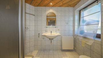 Thumbnail von Großzügiges Apartmenthaus mit traumhaftem Ausblick