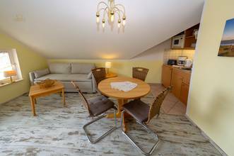 Thumbnail von Attraktive 2-Zimmer-Wohnung mit Balkon in Südwestlage