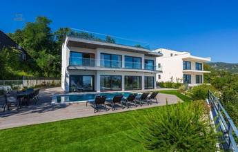 Thumbnail von Современная вилла с бассейном и панорамным видом на море