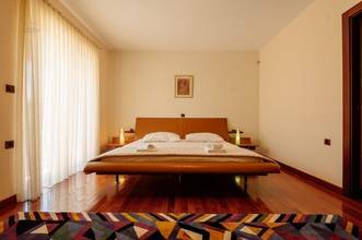 Thumbnail von Mediterrane mit Swimmingpool nahe dem Meer