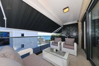 Thumbnail von Moderne Villa mit vier Wohnungen