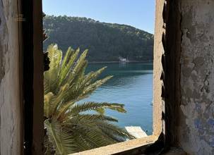 Thumbnail von Historische Villa direkt am Meer