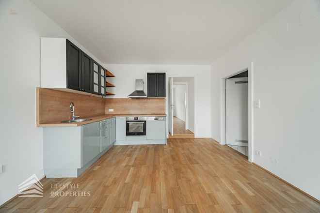 Helle 2-Zimmer Wohnung, Nähe Wiedner Hauptstraße