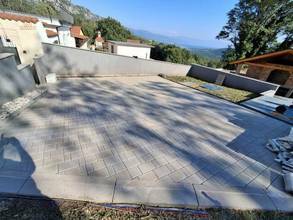 Thumbnail von Mediterranes Steinhaus mit Pool und Meerblick