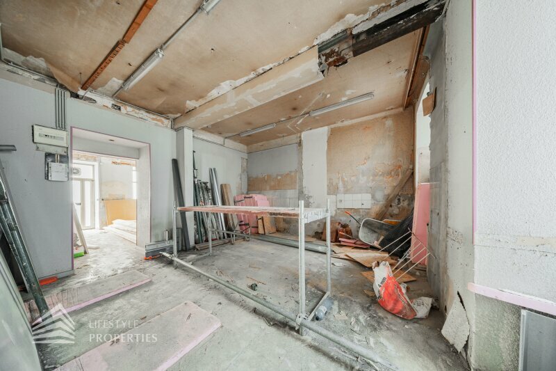 Sanierungsbedürftige Geschäftsfläche, Nähe Wiener Prater