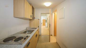 Thumbnail von Flexibel nutzbare Einheit mit genehmigtem Umbau – klare Perspektive