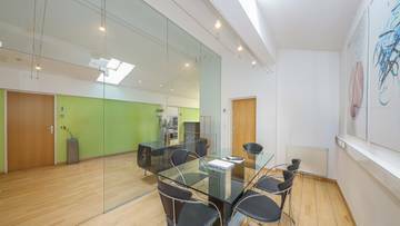 Thumbnail von Flexibel nutzbare Einheit mit genehmigtem Umbau – klare Perspektive