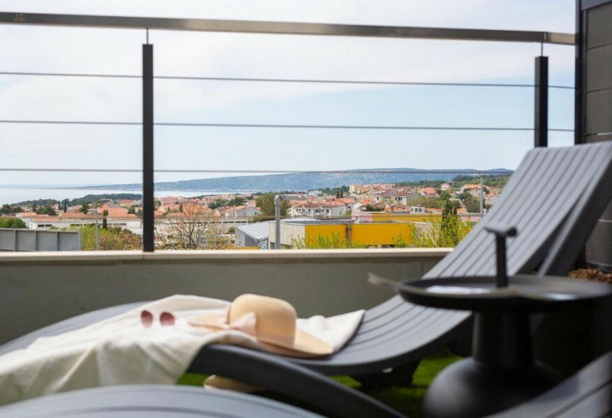 Moderne Wohnung mit schönem Meerblick