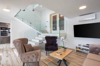 Thumbnail von Moderne Villa mit Infinity-Pool und Panorama-Meerblick, Region Sibenik