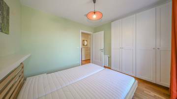 Thumbnail von Hochwertige Dachgeschosswohnung mit schönem Ausblick in Ruhelage