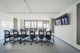 Thumbnail von Attraktives 10-Zimmer Büro/Praxis Nähe Enkplatz