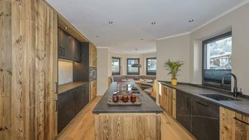 Thumbnail von 絶好のロケーションにある豪華なヴィラ、遮るもののない皇帝の眺め