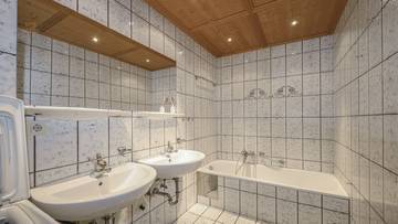 Thumbnail von Byt v horním patře v centrální lokalitě s výhledem na císaře