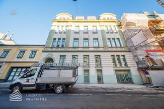 Thumbnail von Familienfreundliche 5-Zimmer-Wohnung mit Balkon & Gartenmitbenutzung in begehrter Grünruhelage des 19. Bezirks