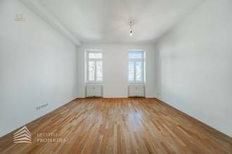 Thumbnail von Ruhiger Innenhofblick trifft Citynähe – stilvolle 2 Zimmer Altbauwohnung im 3. Liftstock