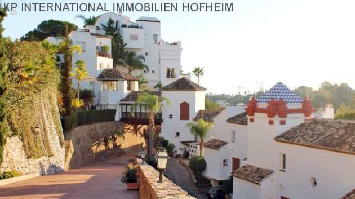 ***Haus im Andalusischen Stil direkt am Golfplatz***