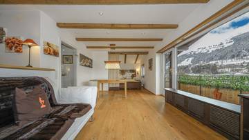 Thumbnail von Dachgeschosswohnung im Zentrum mit Panorama-Ausblick