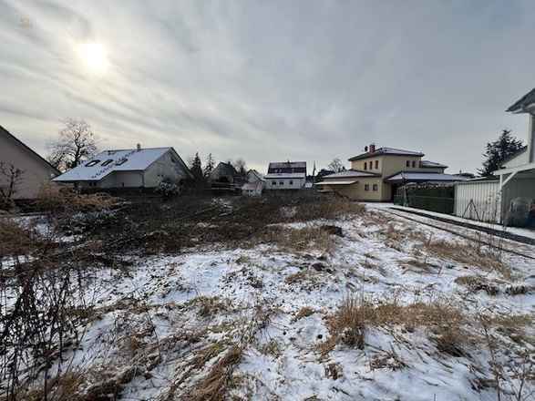 Doppelhausbaugrundstück in ruhiger Anliegerstraße in Karow