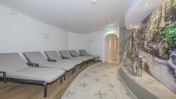 Thumbnail von Luxus-Suite in bekanntestem 5-Sterne-Hotel Kitzbühels